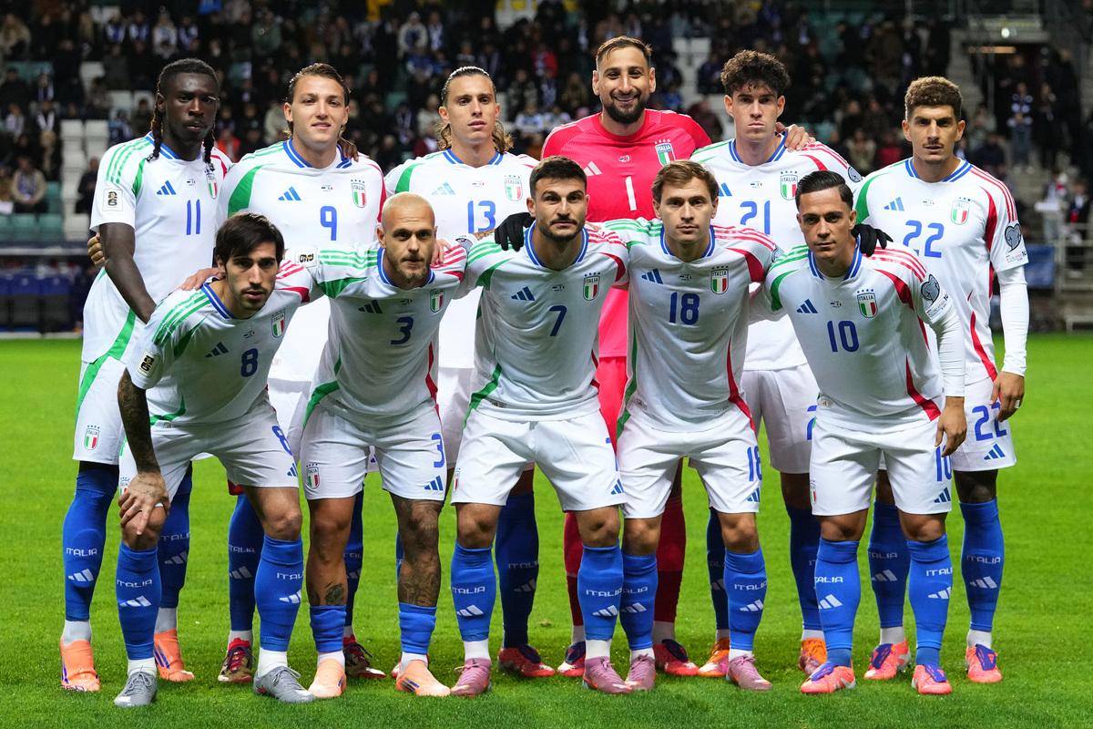 尊龙凯时-阿尔巴尼亚球员备战,细心研究对手怎么办