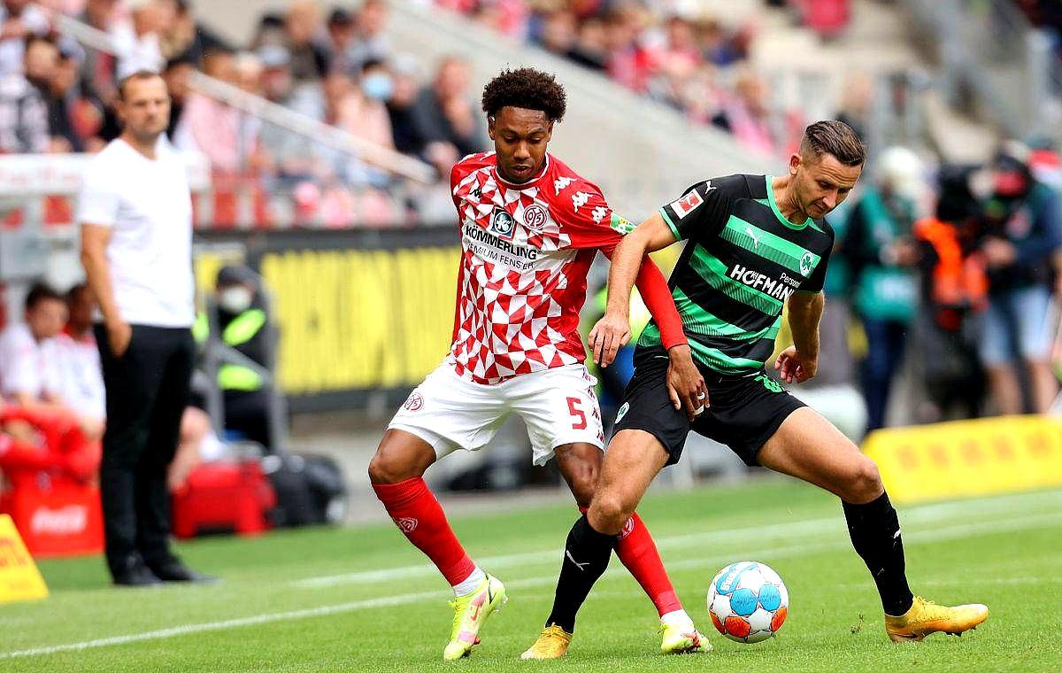 尊龙凯时-弗赖堡主帅球队取得连胜,积分榜上升了吗