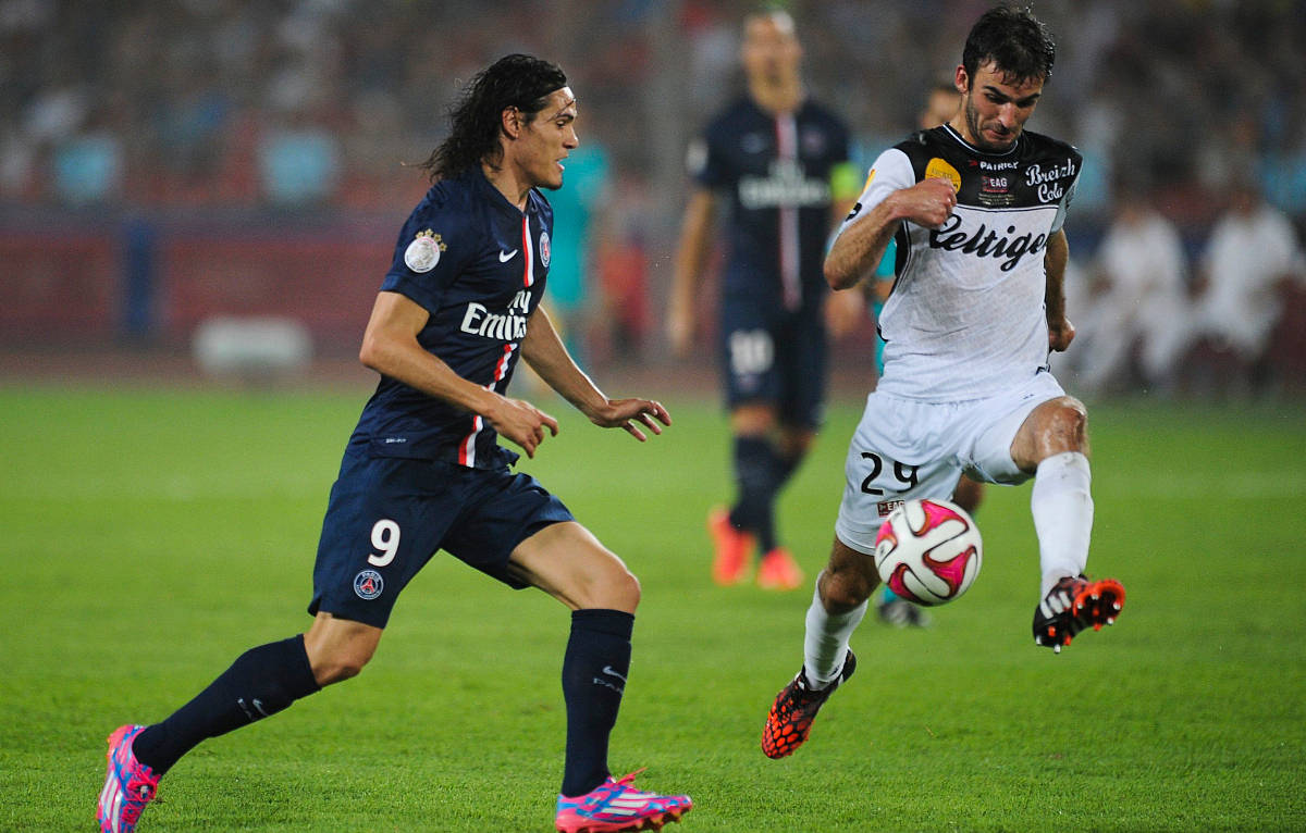 尊龙凯时-甘冈主场战胜对手，全队表现出色的简单介绍